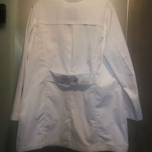 White Labcoat Size 18
